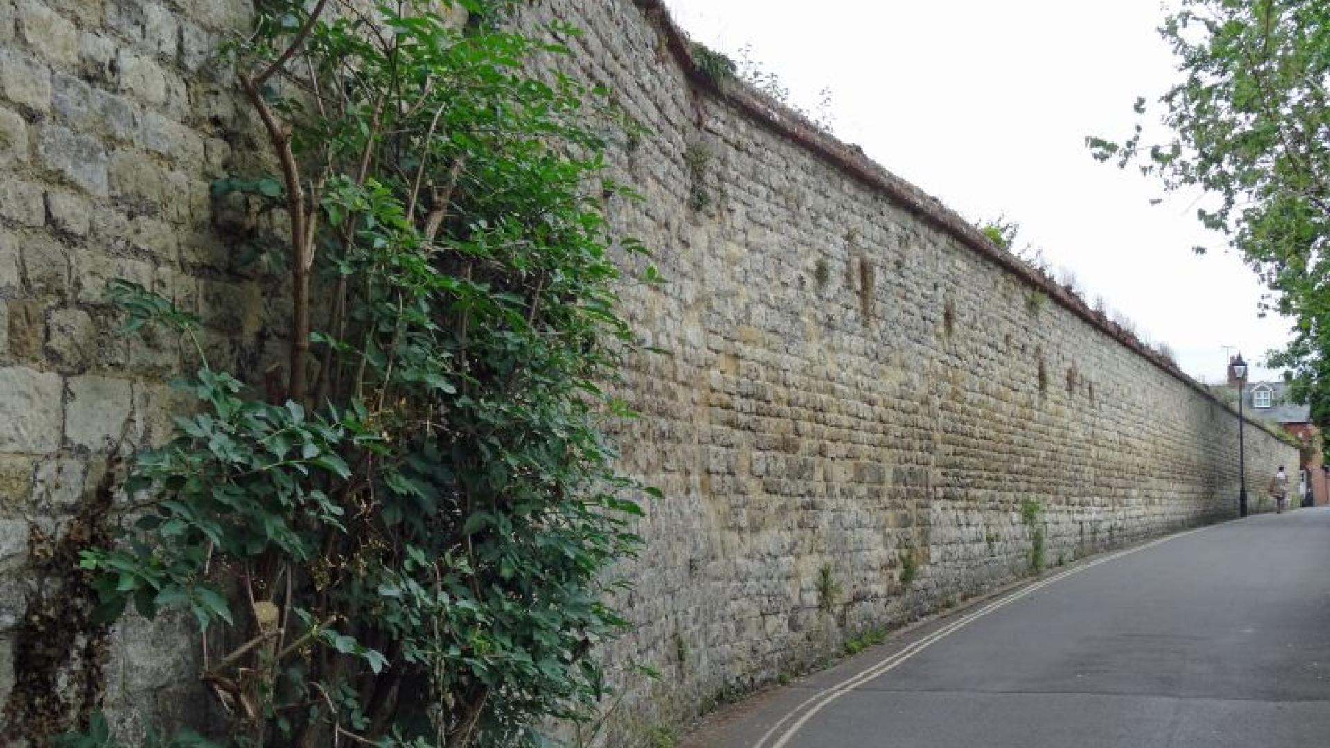Stone Wall HEadington
