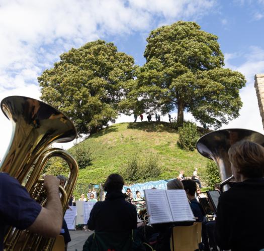 Mound with music